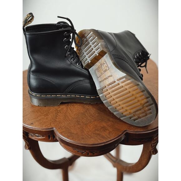 Dr. Martens 1460 Black Lace Up Combat Boot US Women's 8 #0006 Thailand - Picture 6 of 7